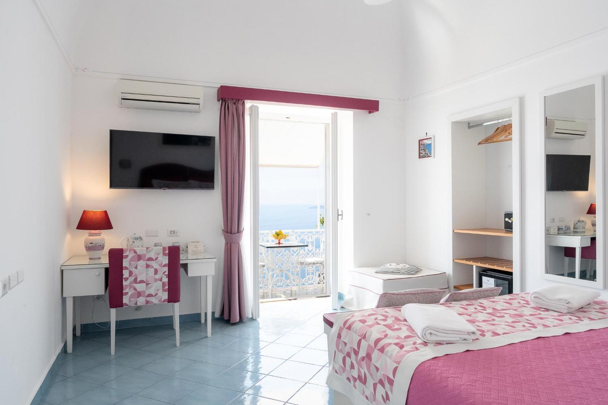 Bed and Breakfast Casa Nilde Positano Exterior foto